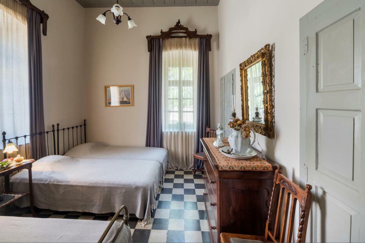Dellagracia Mansion In Poseidonia Syros Villa Posidhonía Eksteriør bilde